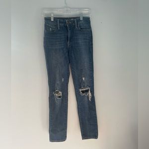 Levi’s ripped high rise skinny jeans